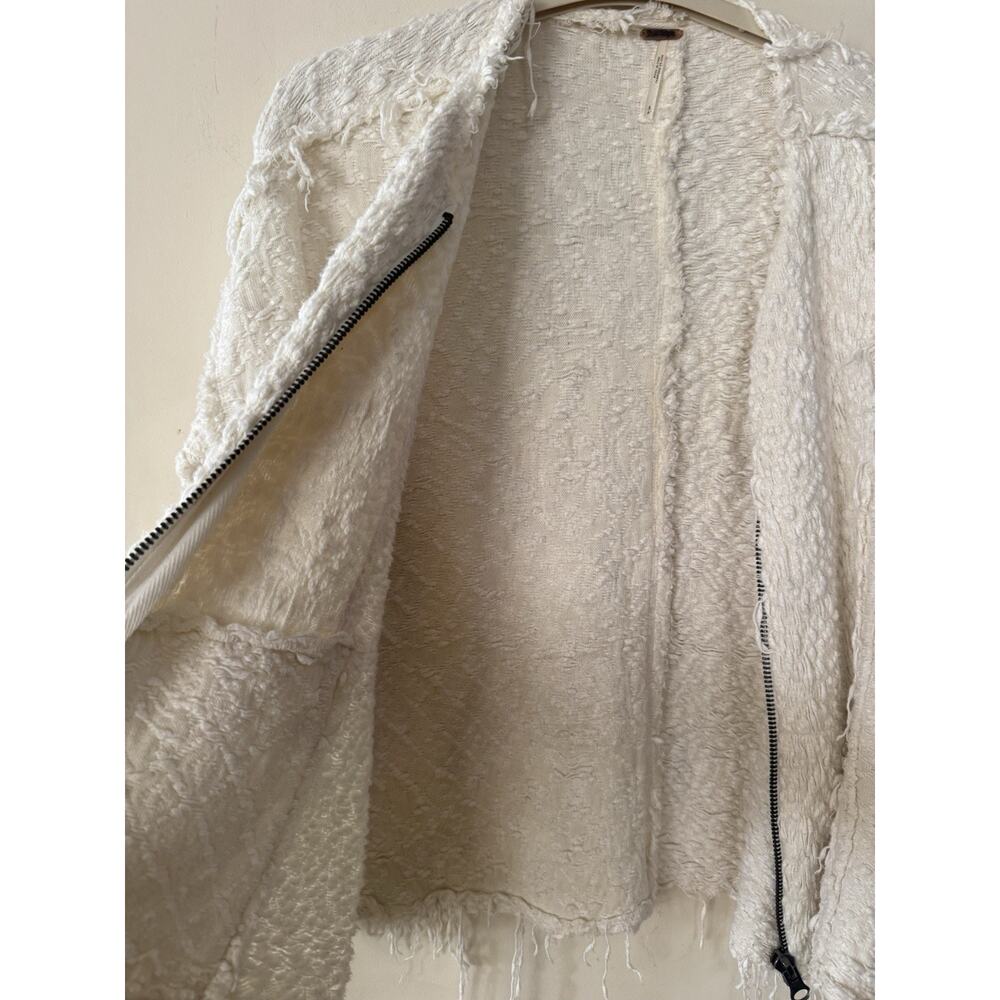 Free People Womens Sz Small Cozy Cream Textured Fringe Zip Up Sweater Jacket EUC - Picture 7 of 10